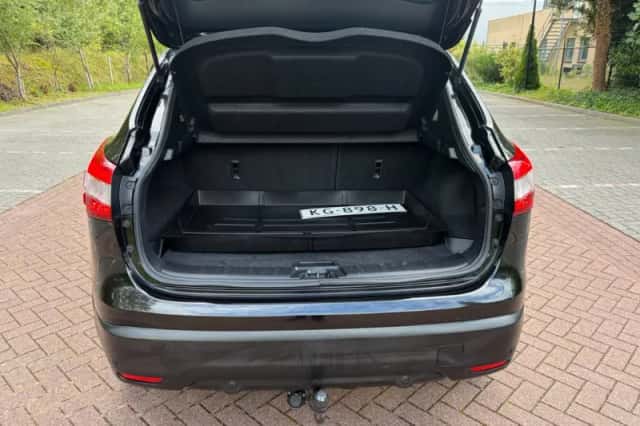 Nissan Qashqai (2016) thumbnail 6