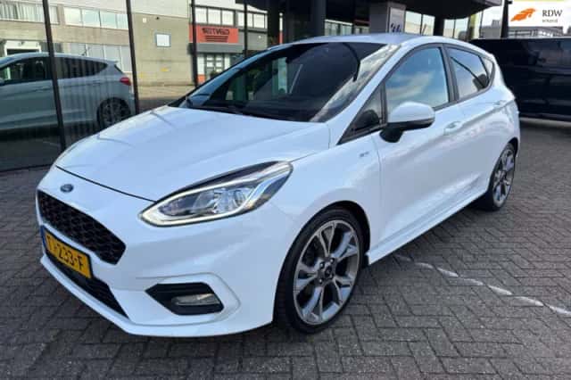 Ford Fiesta (2018) thumbnail 1