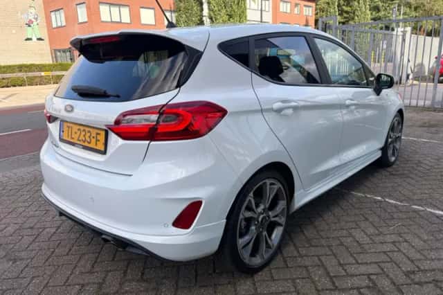 Ford Fiesta (2018) thumbnail 6