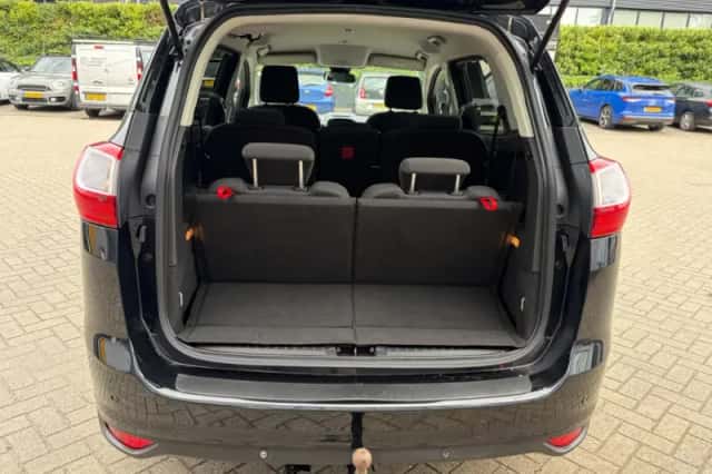 Ford Grand C-Max (2015) thumbnail 6