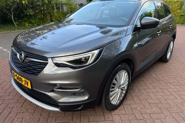 Opel Grandland (2019) thumbnail 1