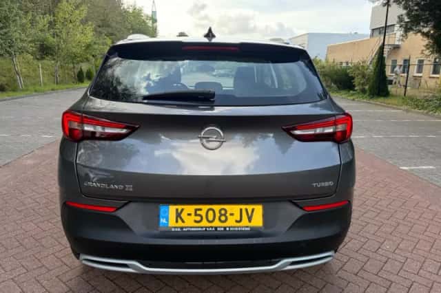 Opel Grandland (2019) thumbnail 5
