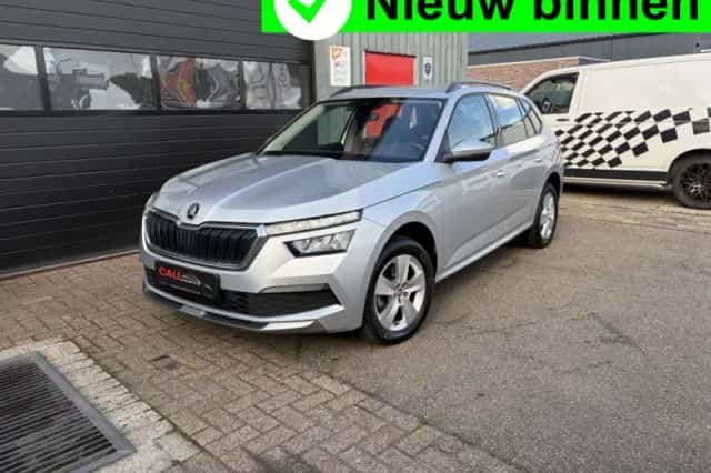 Škoda Kamiq (2023) thumbnail 1