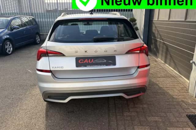 Škoda Kamiq (2023) thumbnail 5