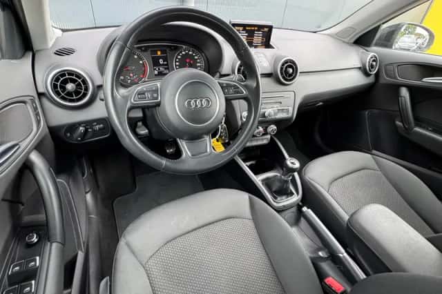Audi A1 (2018) thumbnail 3