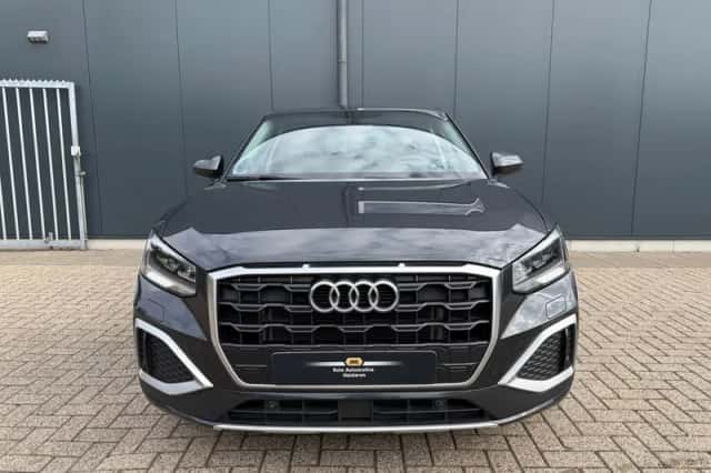 Audi Q2 (2023) thumbnail 4