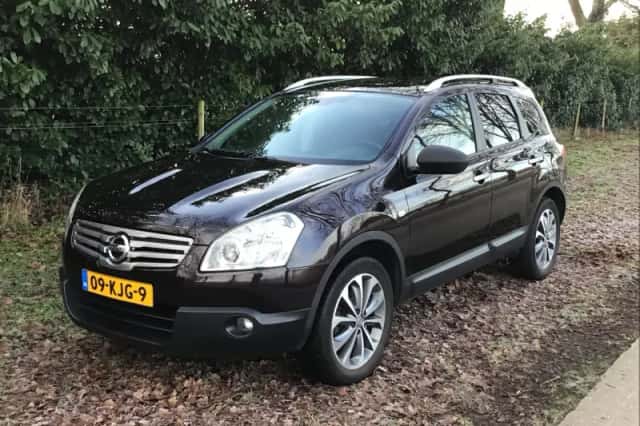 Nissan Qashqai (2009) thumbnail 1
