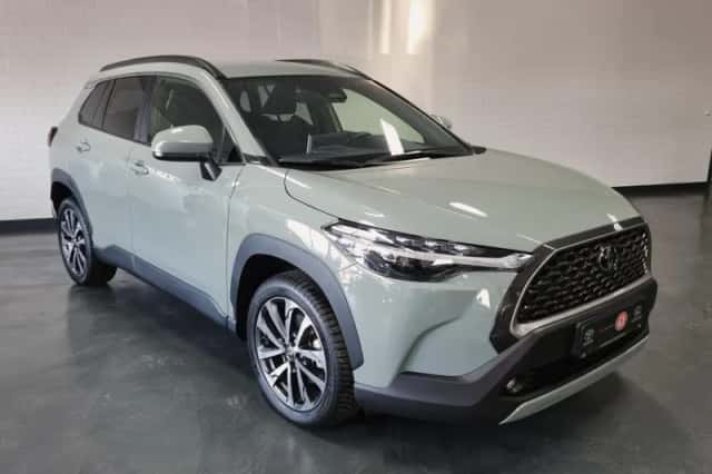Toyota Corolla Cross (2024) thumbnail 3