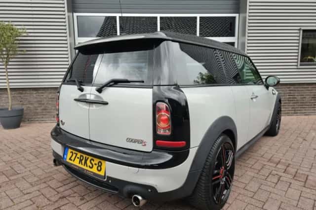 MINI Clubman (2011) thumbnail 6