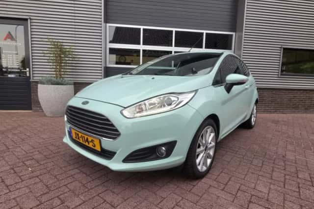 Ford Fiesta (2016) thumbnail 1
