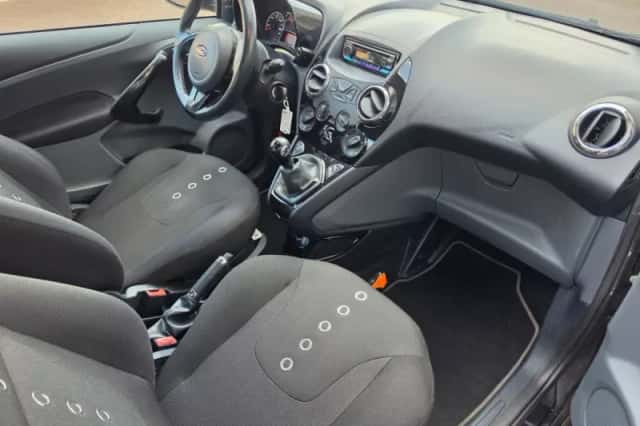 Ford Ka (2012) thumbnail 2