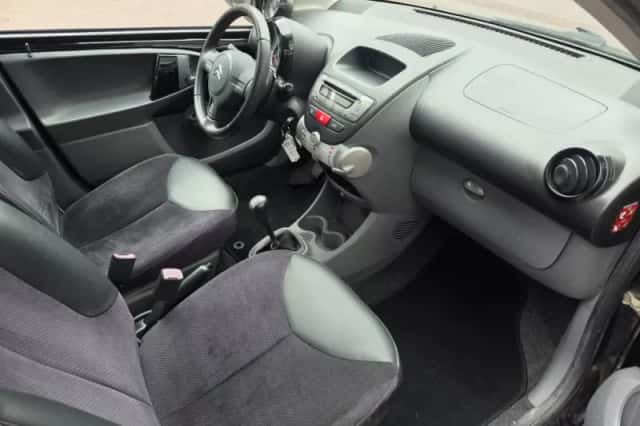 Citroën C1 (2010) thumbnail 2