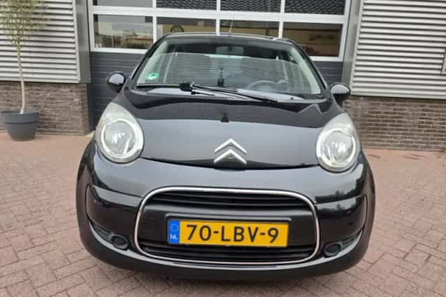 Citroën C1 (2010) thumbnail 3