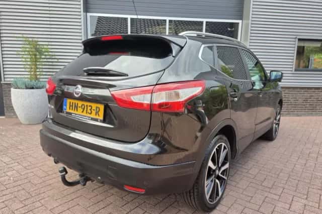 Nissan Qashqai (2015) thumbnail 6
