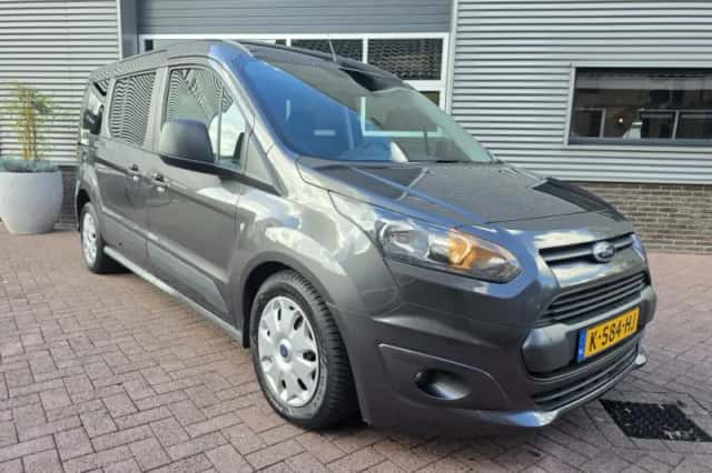 Ford Grand Tourneo Connect (2015) thumbnail 4