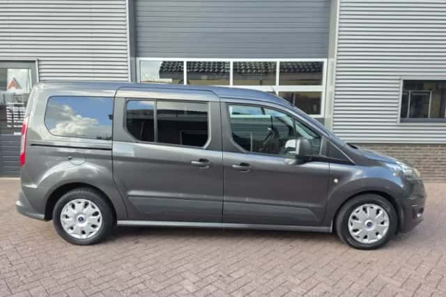 Ford Grand Tourneo Connect (2015) thumbnail 5
