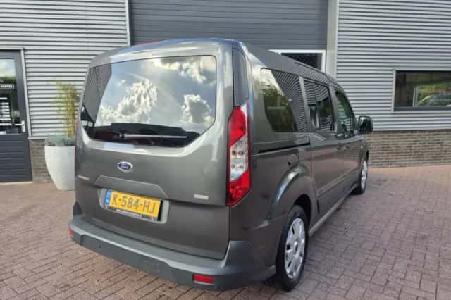 Ford Grand Tourneo Connect (2015) thumbnail 6