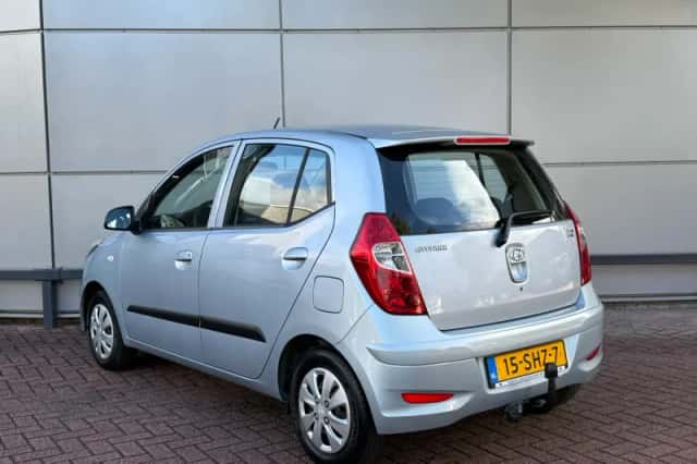 Hyundai i10 (2011) thumbnail 3