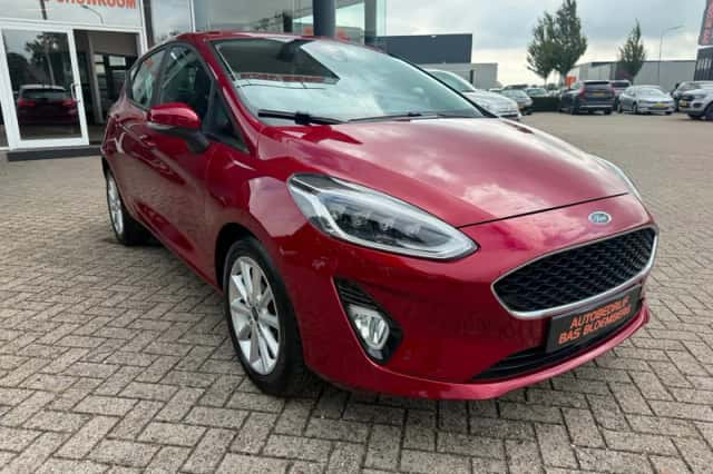 Ford Fiesta (2018) thumbnail 2