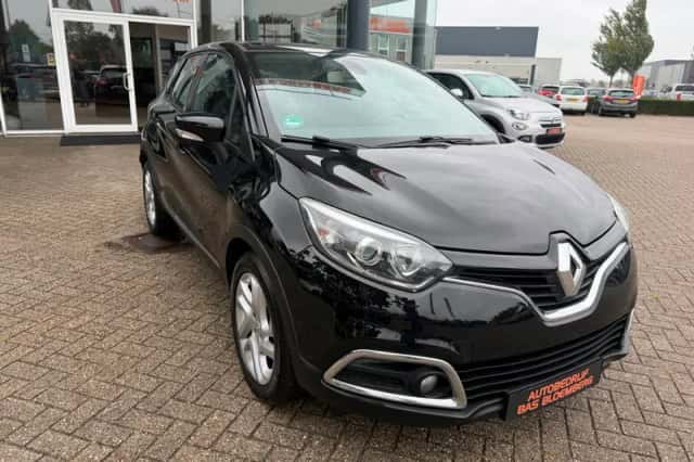 Renault Captur (2013) thumbnail 2