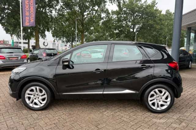Renault Captur (2013) thumbnail 4