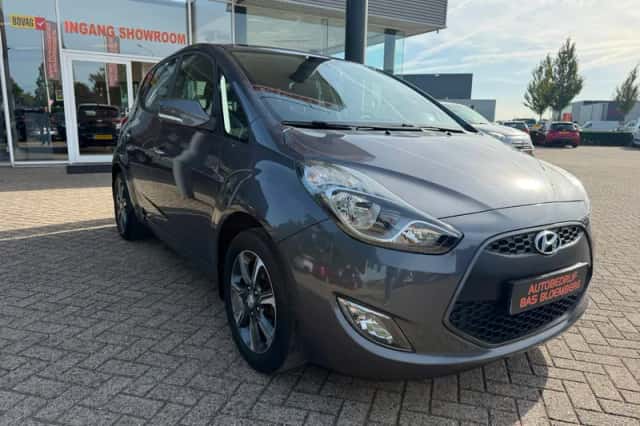 Hyundai ix20 (2016) thumbnail 2