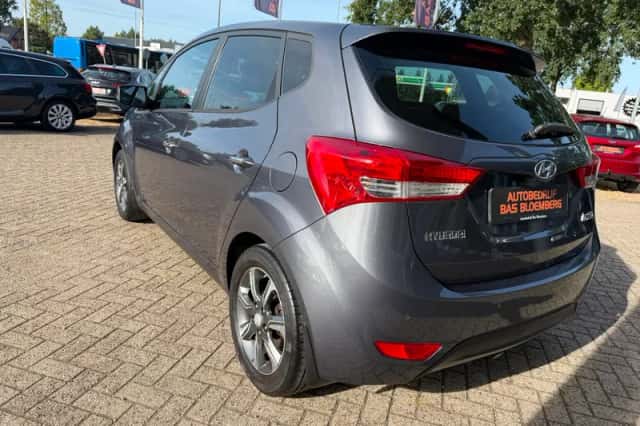 Hyundai ix20 (2016) thumbnail 3
