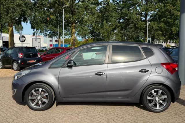 Hyundai ix20 (2016) thumbnail 4