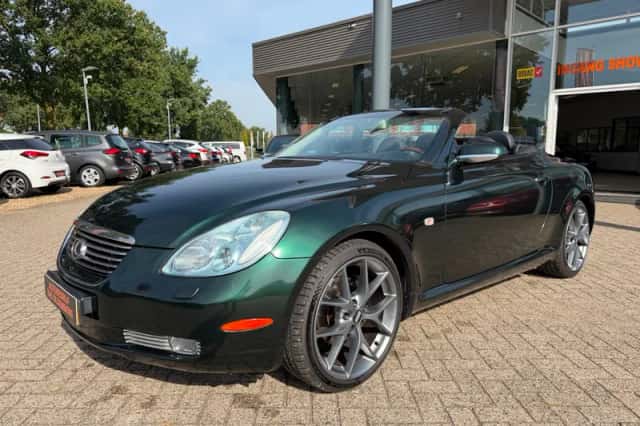 Lexus SC (2003) thumbnail 1