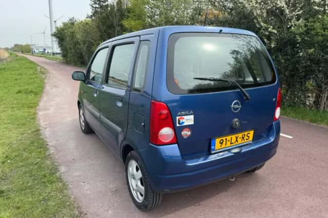 Opel Agila (2003) thumbnail 4