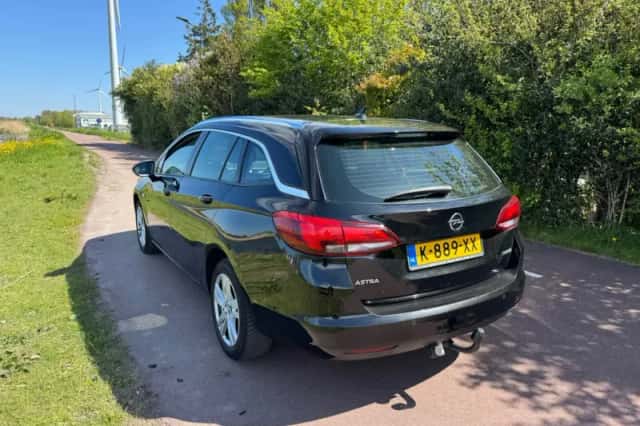 Opel Astra (2018) thumbnail 5