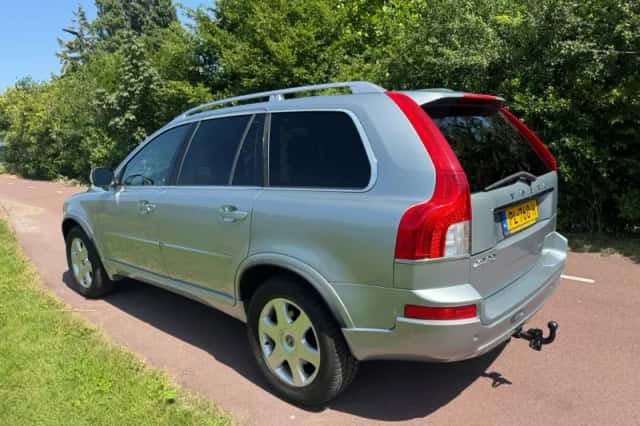 Volvo XC90 (2013) thumbnail 5