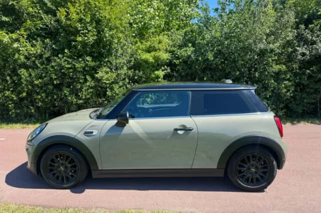 MINI Cooper (2018) thumbnail 4