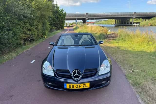Mercedes-Benz SLK-Klasse (2005) thumbnail 2