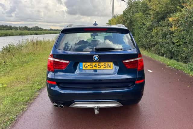 BMW X3 (2016) thumbnail 6