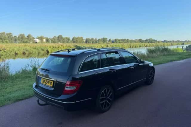 Mercedes-Benz C-Klasse (2012) thumbnail 6