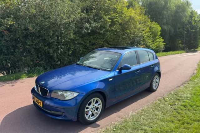 BMW 1-Serie (2009) thumbnail 3