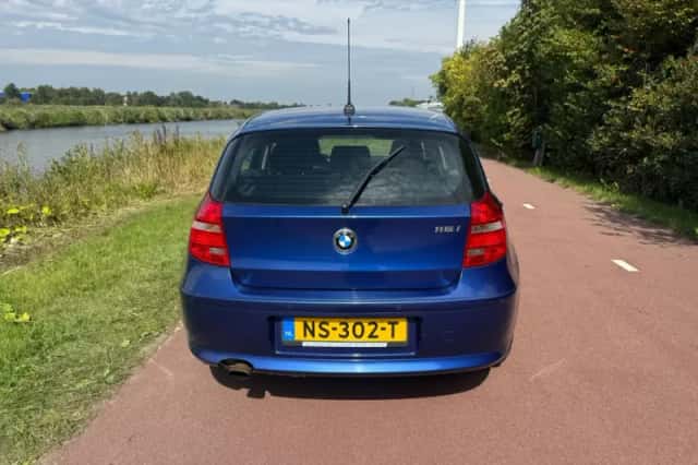 BMW 1-Serie (2009) thumbnail 6