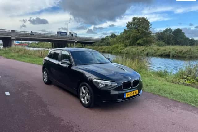 BMW 1-Serie (2013) thumbnail 1