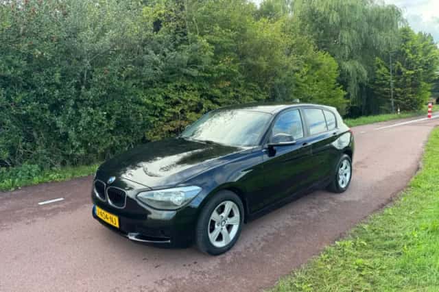 BMW 1-Serie (2013) thumbnail 2