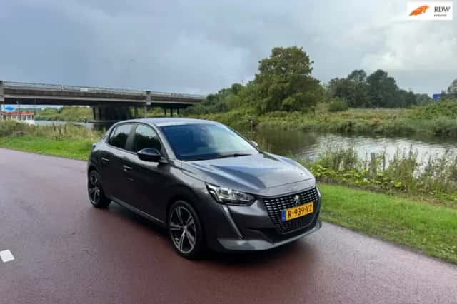 Peugeot 208 (2022) thumbnail 1