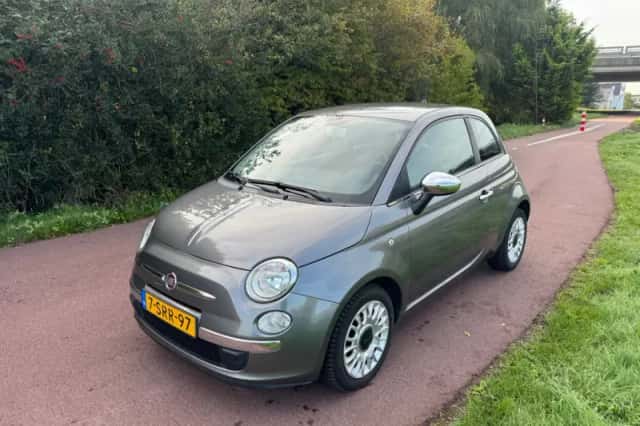 Fiat 500 (2013) thumbnail 2
