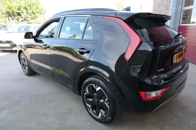 Kia Niro EV (2023) thumbnail 3