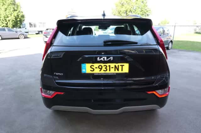 Kia Niro EV (2023) thumbnail 4