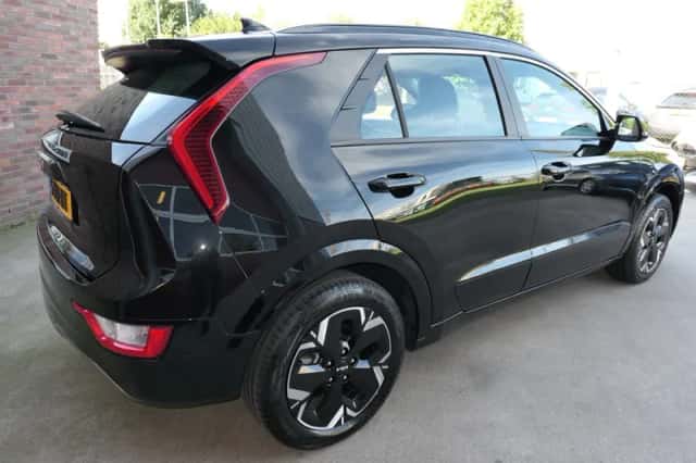 Kia Niro EV (2023) thumbnail 5