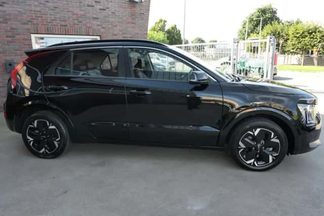 Kia Niro EV (2023) thumbnail 6
