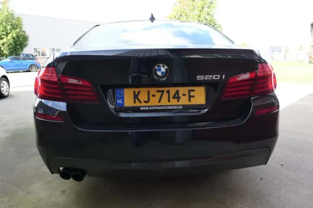 BMW 5-Serie (2016) thumbnail 4
