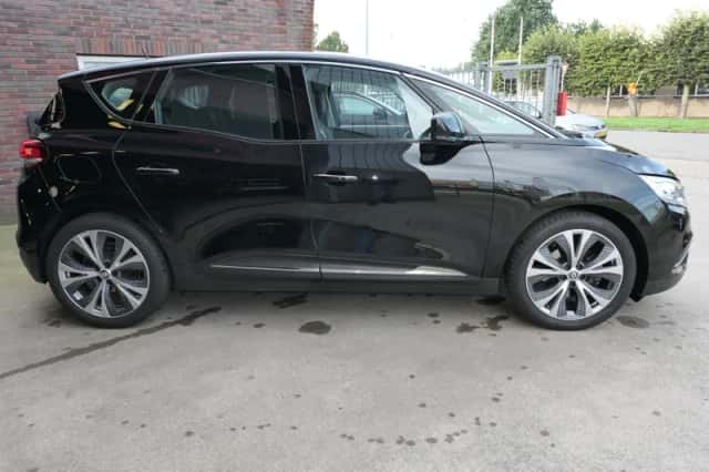Renault Scénic (2017) thumbnail 6