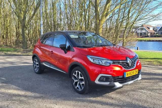 Renault Captur (2018) thumbnail 1