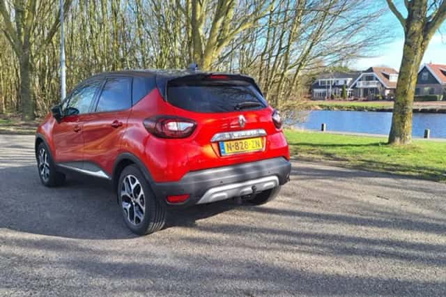 Renault Captur (2018) thumbnail 4